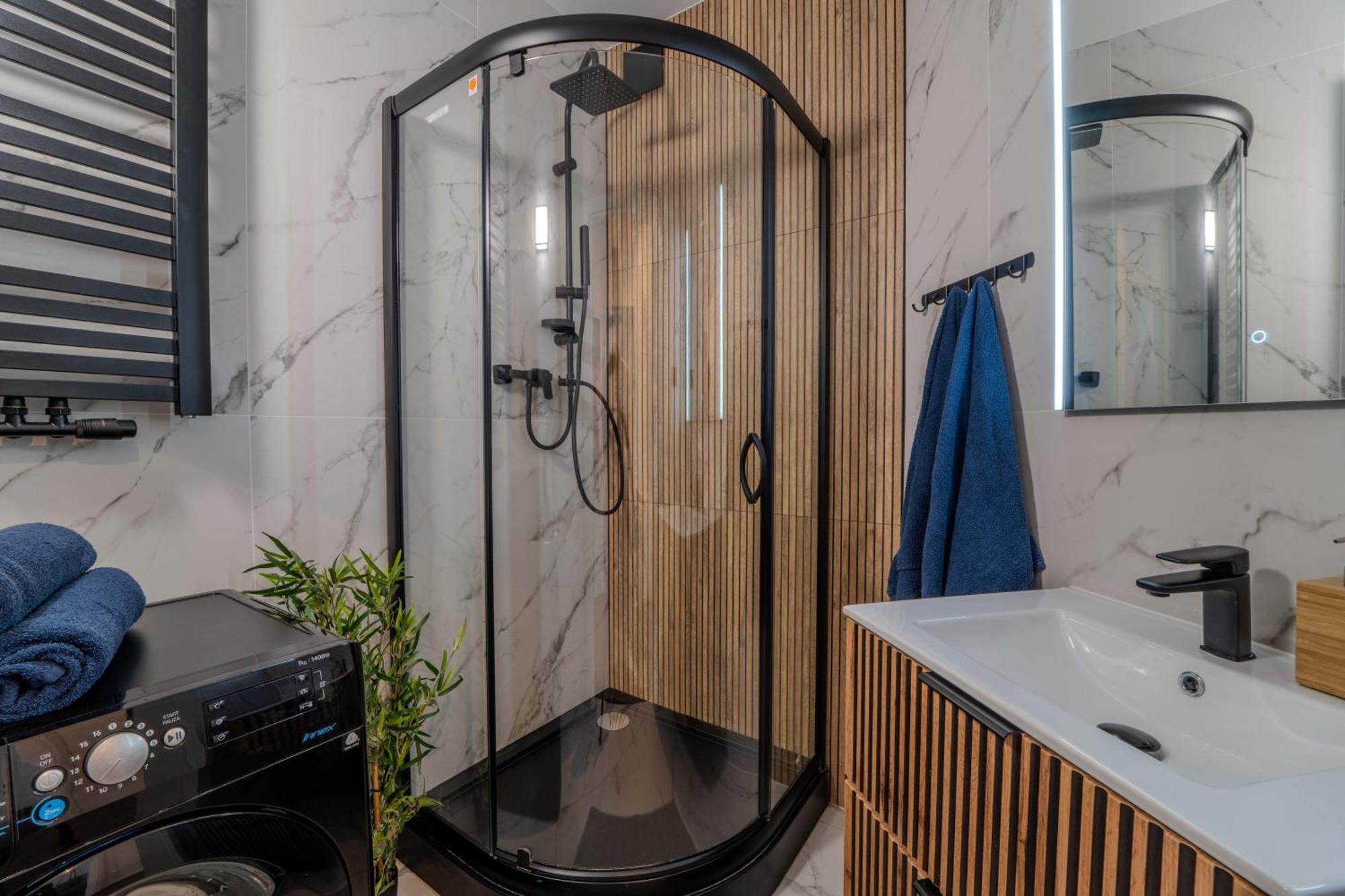 New Large Modern Apartment - City Center - 60M2 - Lift - Parking Wrocław Exterior foto